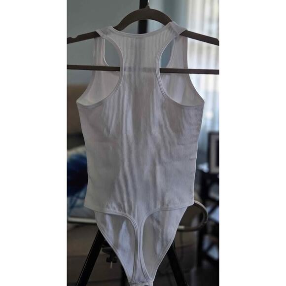 White Racerback OQQ Bodysuit-Sleek& Sculpting One-piece NEW-SMALL - Picture 4 of 4
